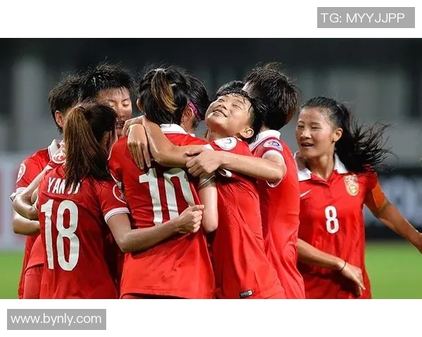 中国U19女足迎战美国队全力争胜展现青春风采