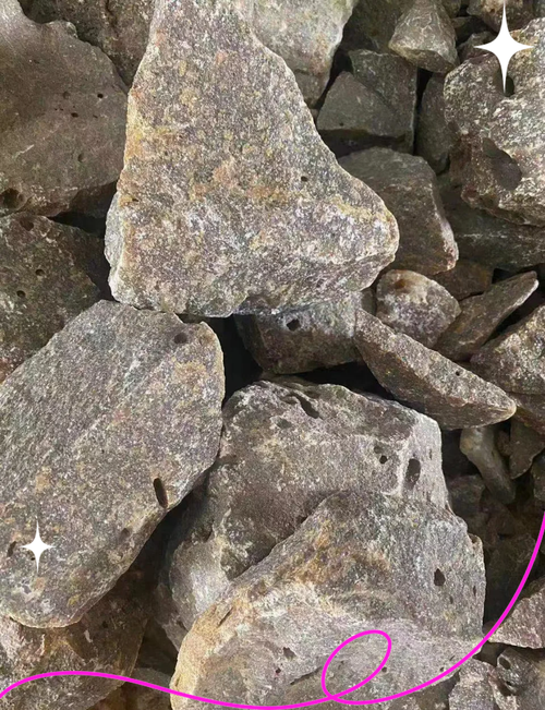 大结晶电熔镁砂因其卓越的耐高温和耐腐蚀性能,被广泛应用于钢铁,有色